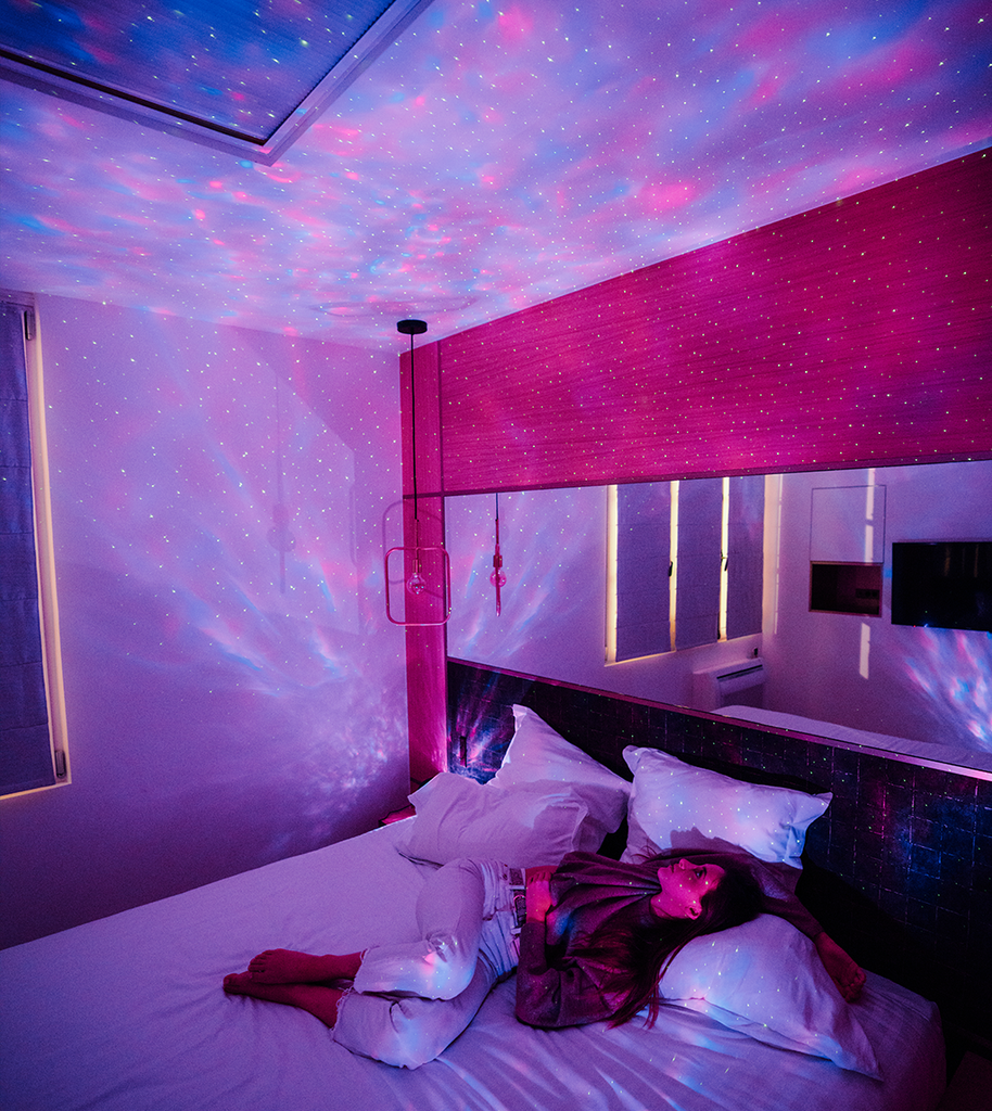 GalaxyNova Projector